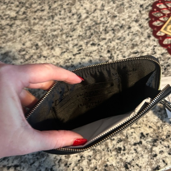 ❤️ NWT Kate Spade Medium Lzip Black Floral Wristlet Wallet ❤️ - Picture 5 of 9